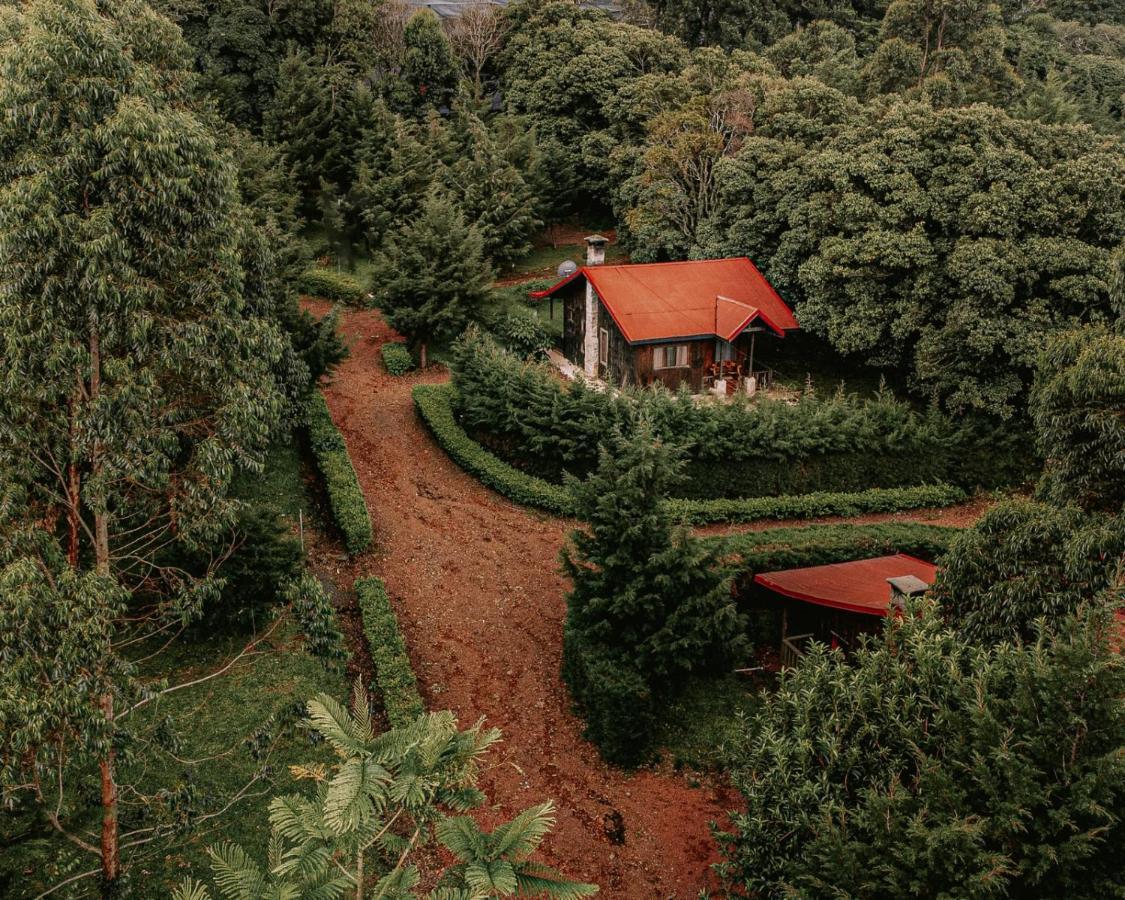 Hotel & Spa Escondite De La Montana Sabana Redonda ภายนอก รูปภาพ