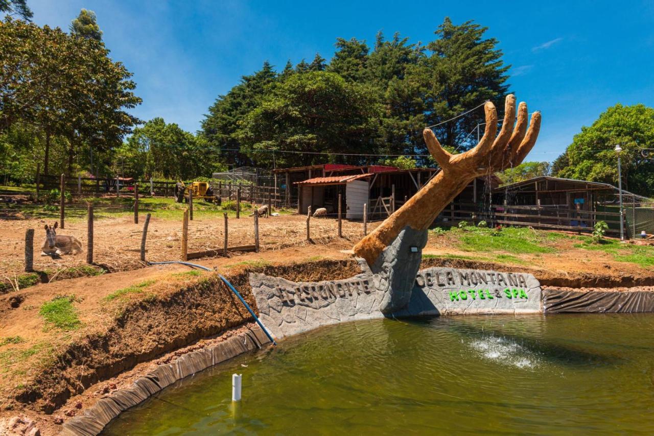 Hotel & Spa Escondite De La Montana Sabana Redonda ภายนอก รูปภาพ