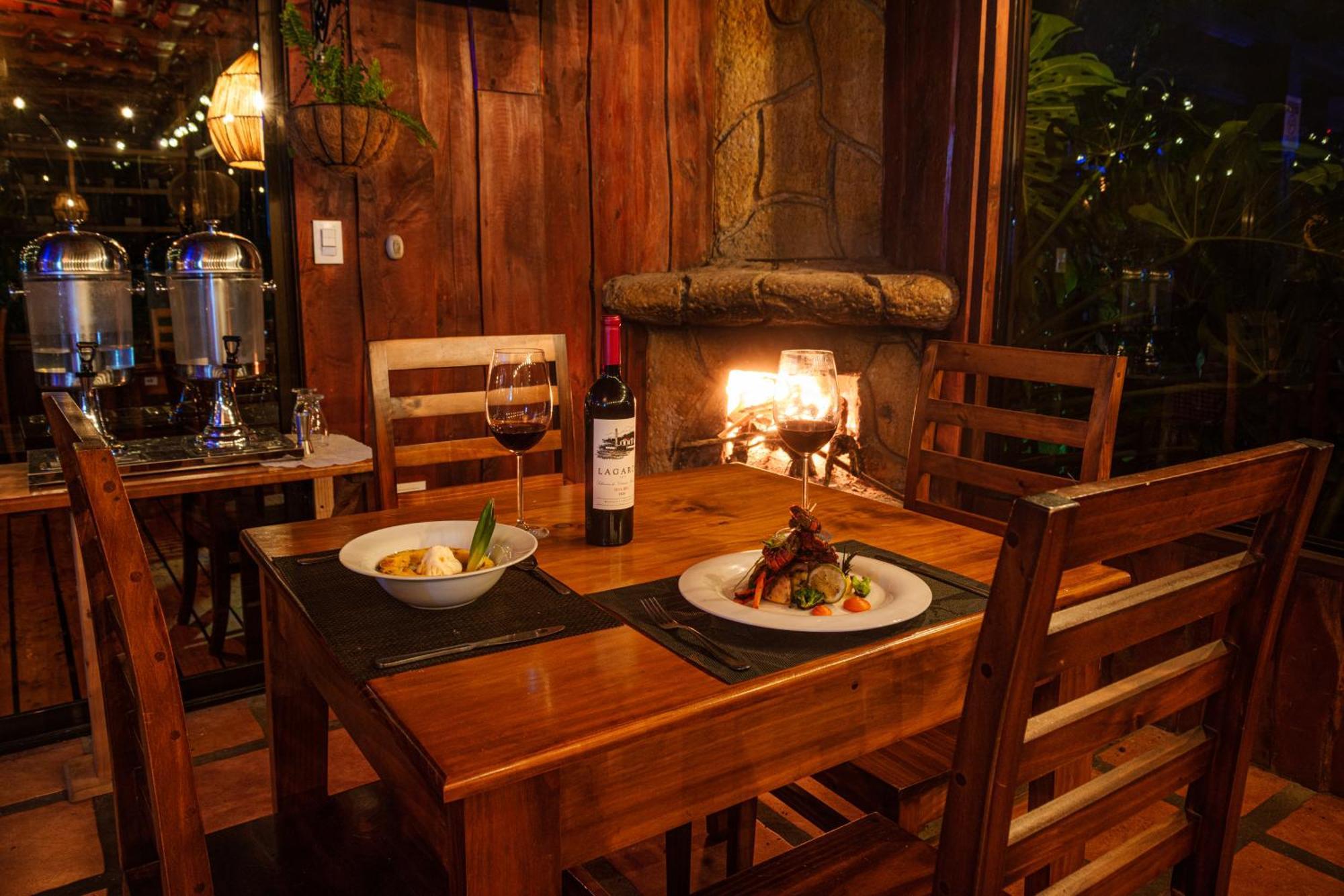 Hotel & Spa Escondite De La Montana Sabana Redonda ภายนอก รูปภาพ