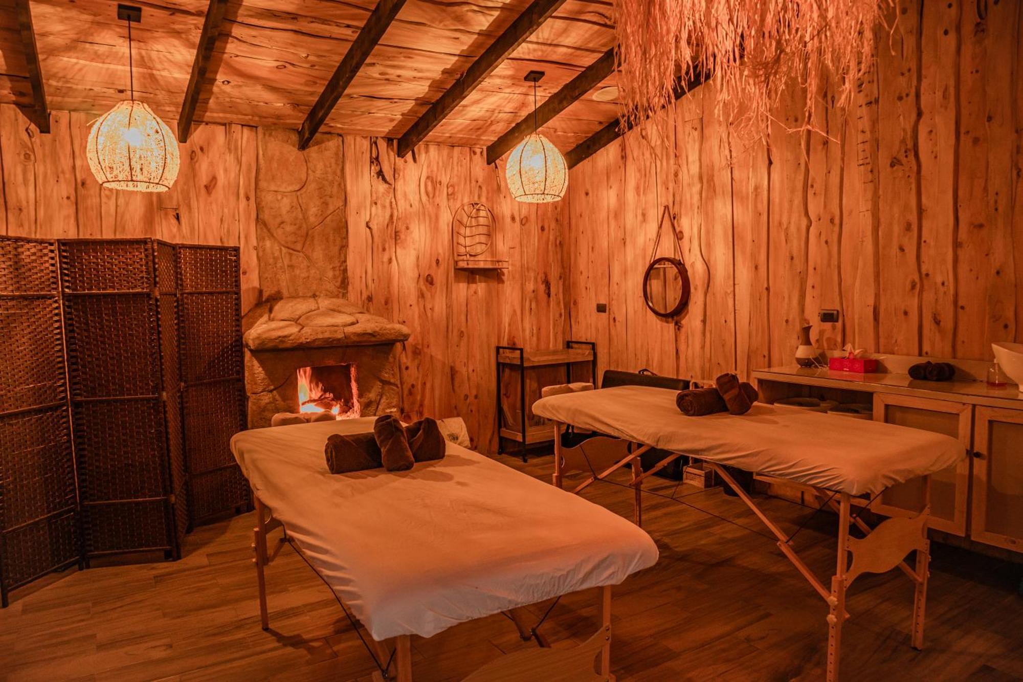 Hotel & Spa Escondite De La Montana Sabana Redonda ภายนอก รูปภาพ
