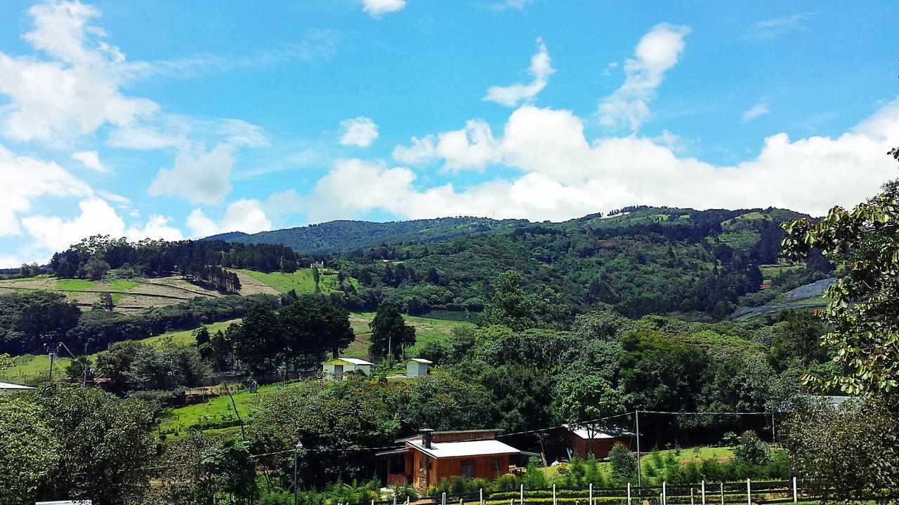 Hotel & Spa Escondite De La Montana Sabana Redonda ภายนอก รูปภาพ